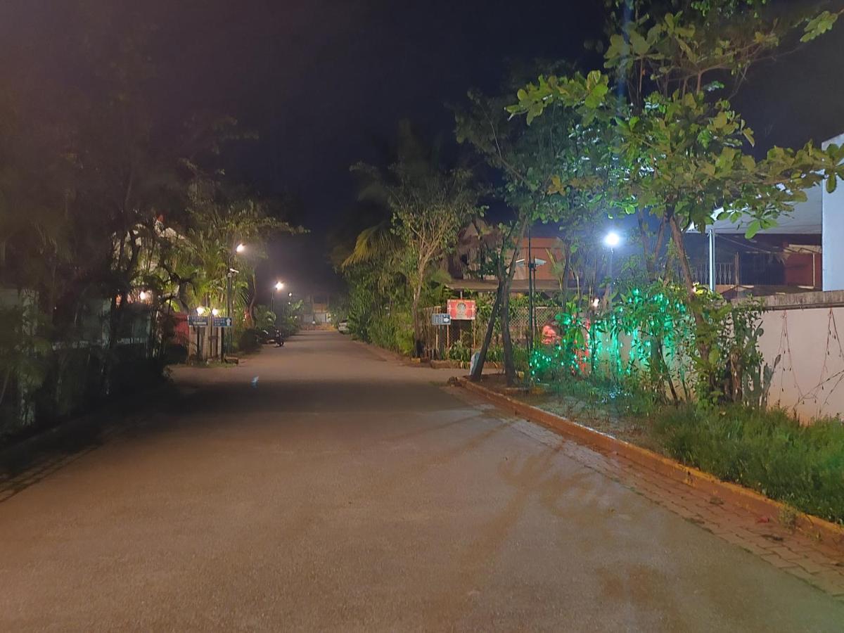 Sunstone Villa Lonavala Eksteriør billede
